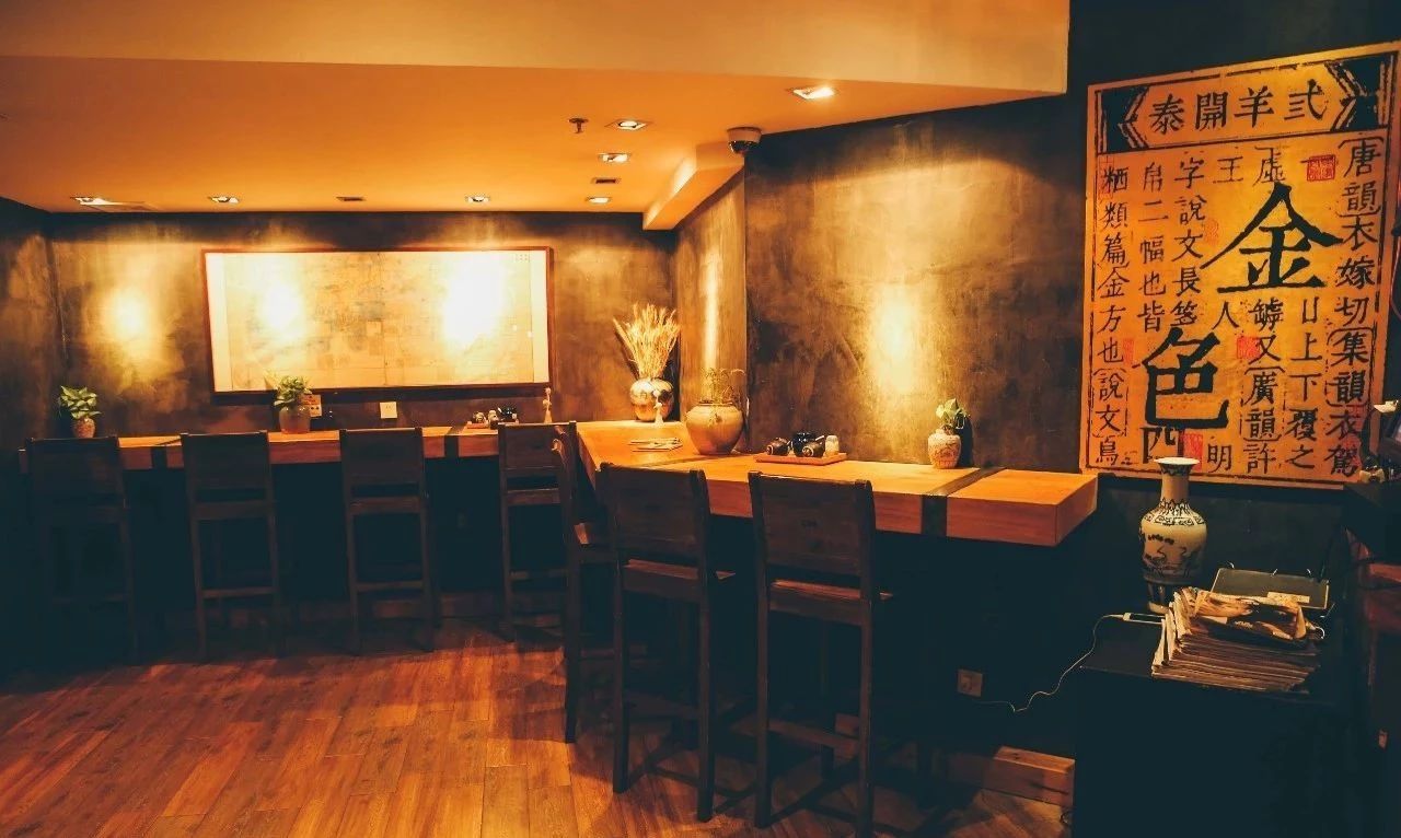 过年旅游最值得去的地方且人少,春节适合去哪游玩美食多