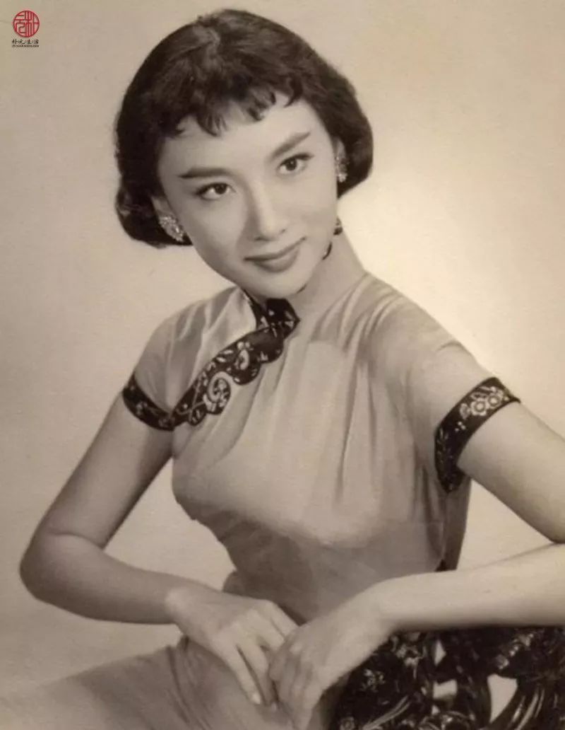 民国穿旗袍最美的前十个女人 (14张民国旗袍美人)