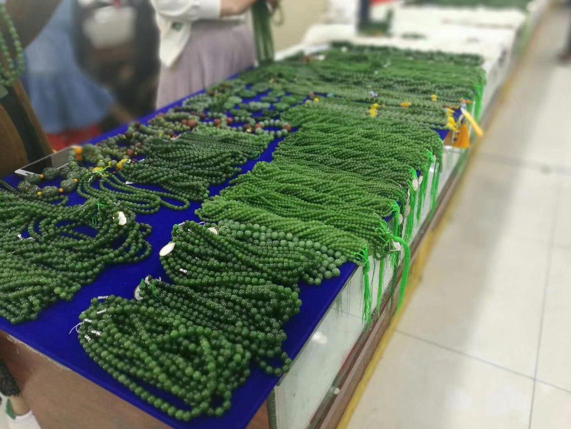 石佛寺这几个市场，玉石品种丰富，款式独特，你去过几个？