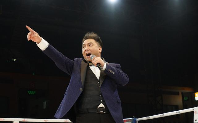 散打主席郑环宇怒斥罗志祥:你和周扬青长期谈恋爱不结婚是耍流氓