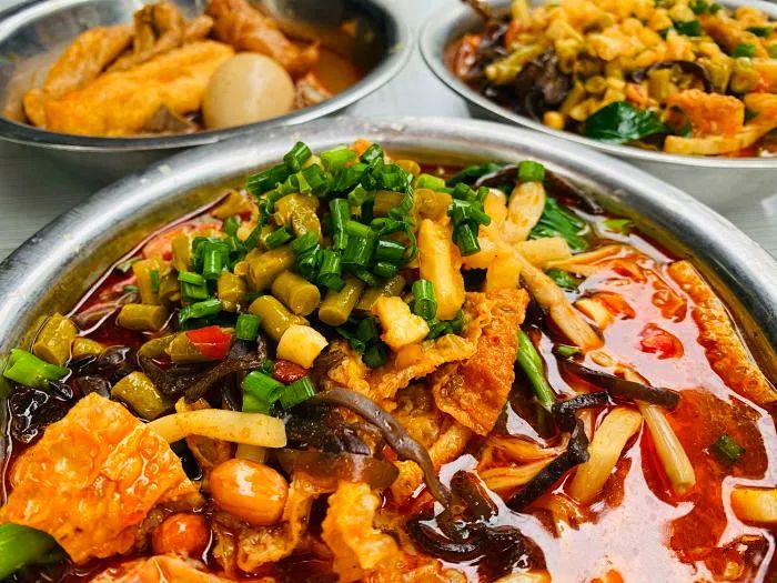 真的是又好吃又便宜的螺蛳粉,香而不腻的螺蛳粉真的太好吃了