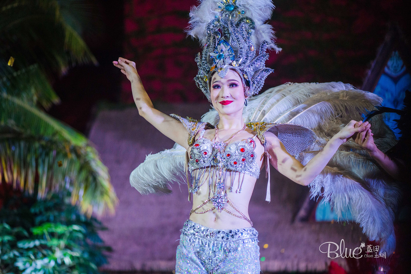 三亚千古情景区每天人流,三亚千古情每天都有表演吗