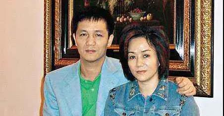 香港富豪和内地富豪实力对比,香港富豪与美国富豪