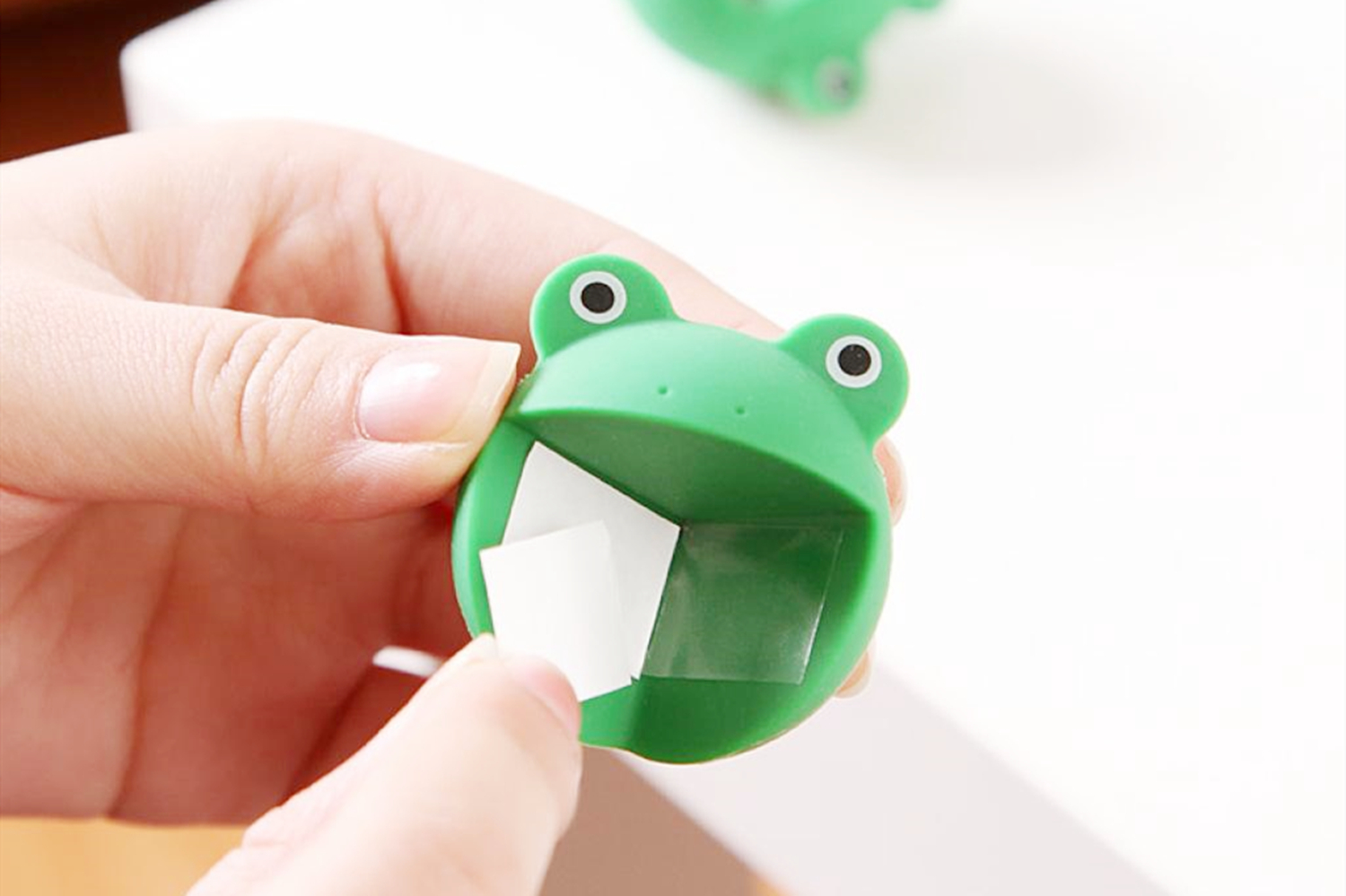 小儿误食温度计水银中毒症状,水银温度计破了小孩中毒的表现