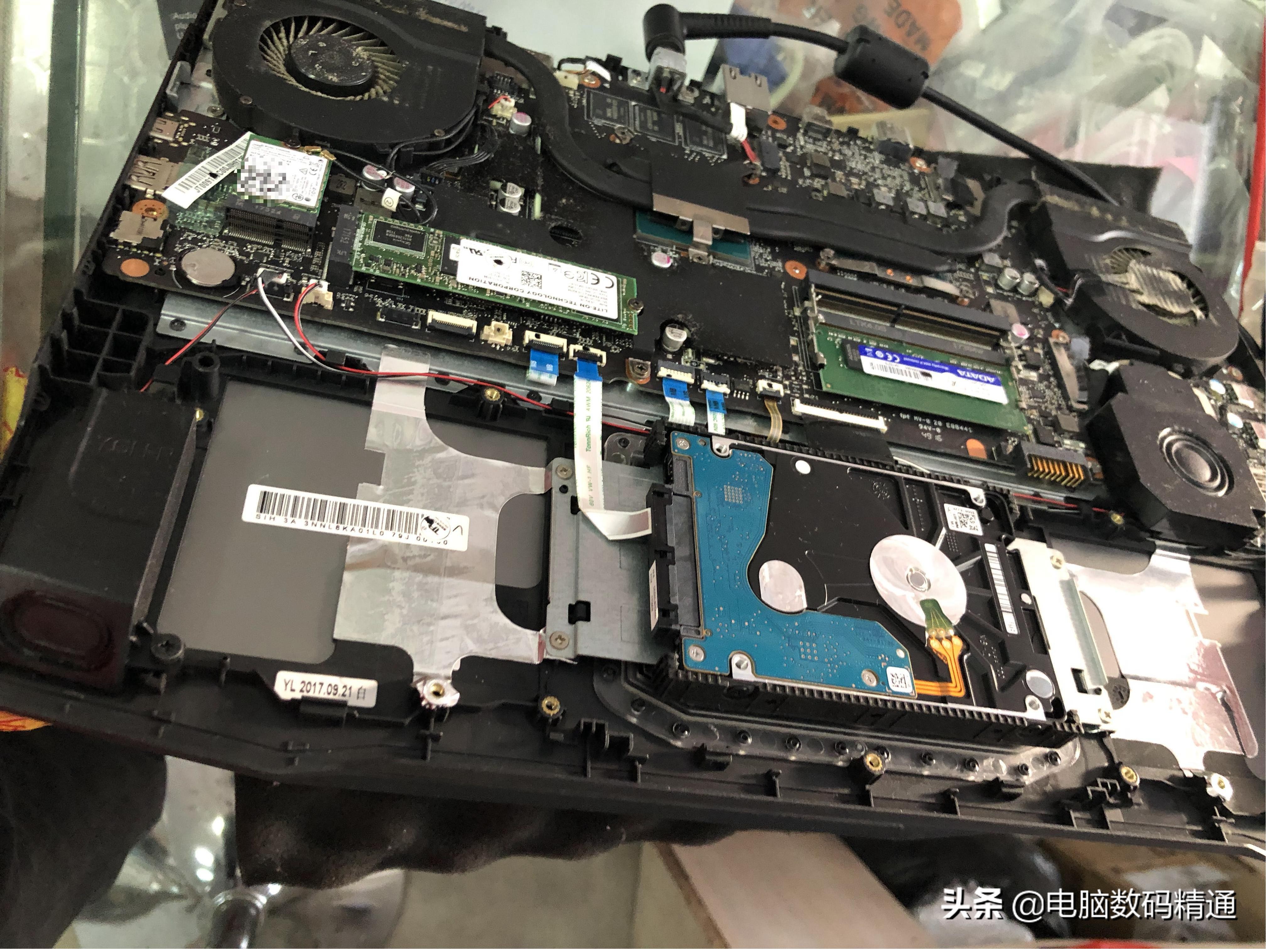 电脑被人摔坏报警处理,电脑被砸坏了找谁赔