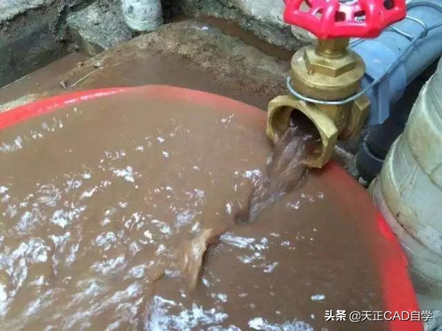 家里暖气片取暖效果差怎么办?老师傅教你4招,秒解决