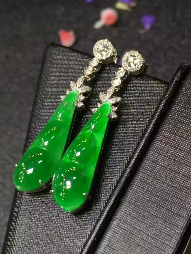 未婚夫30万定情信物,未婚夫给的100件定情信物