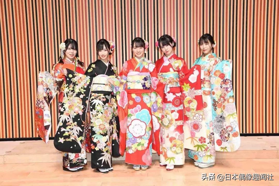 akb48女团成员名单,日本女团akb48现身机场