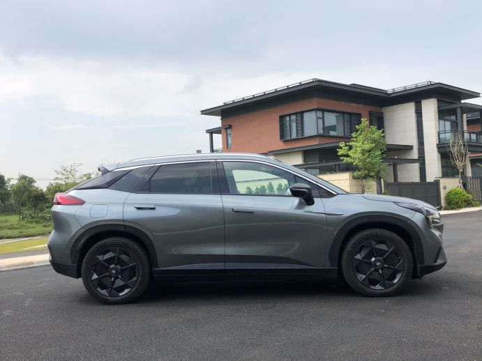 试过广汽新能源AION,埃安LX，我希望能摇中一个电动车指标