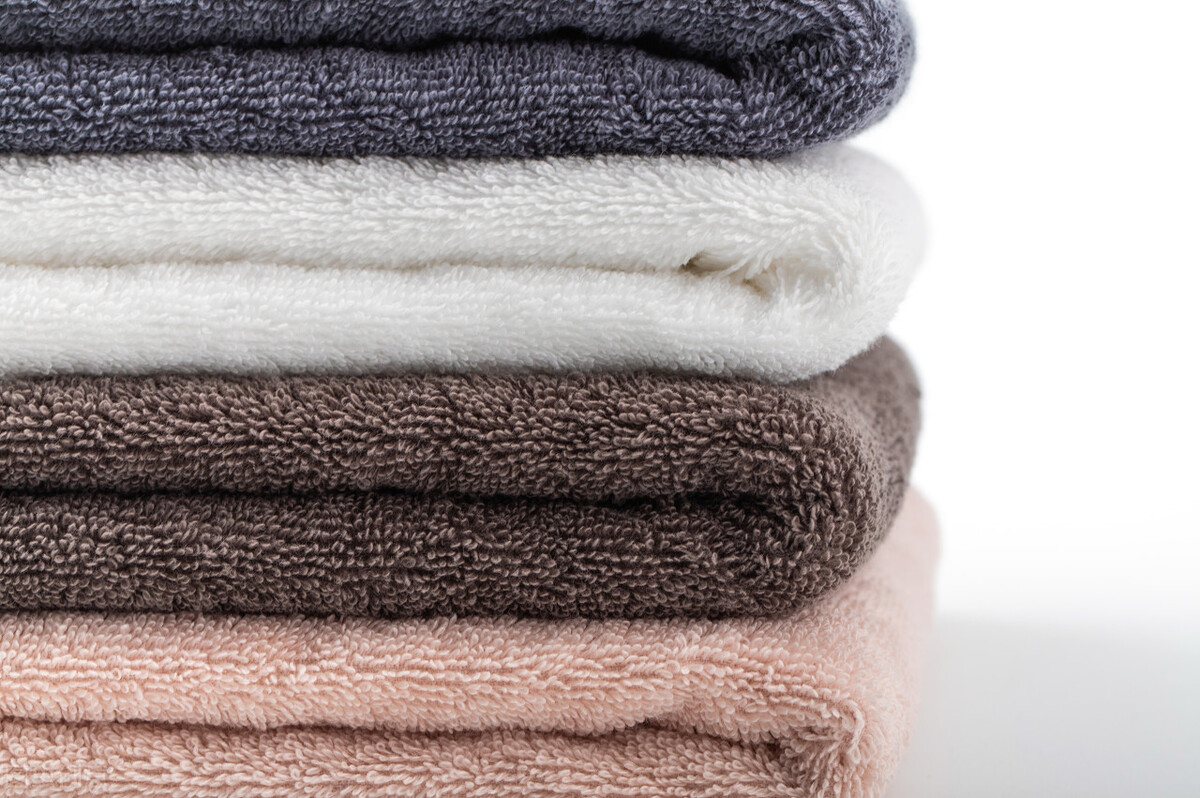 哪些方法可以深层清洁面部肌肤,用什么清洗脸部抗衰老最好