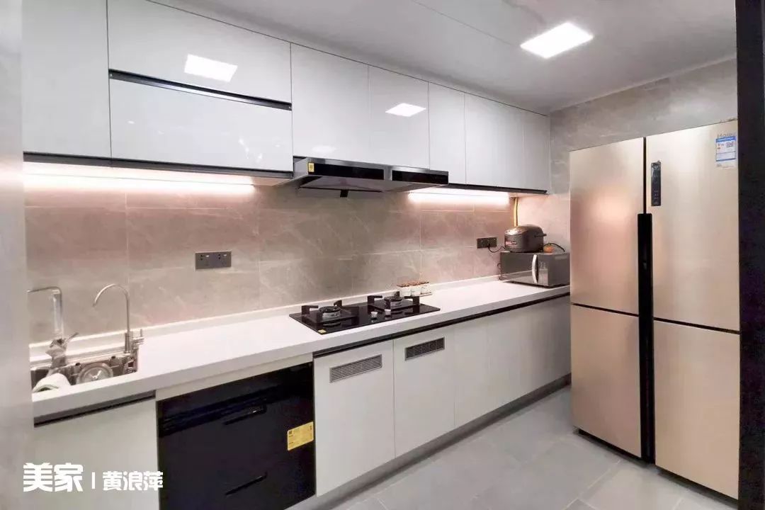 三楼阳台没有下水怎么改造,三房一厅二卫没生活阳台怎么办