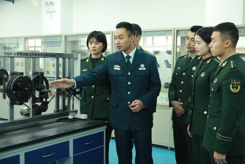 有哪些军校分数低毕业又是铁饭碗,十大军校铁饭碗