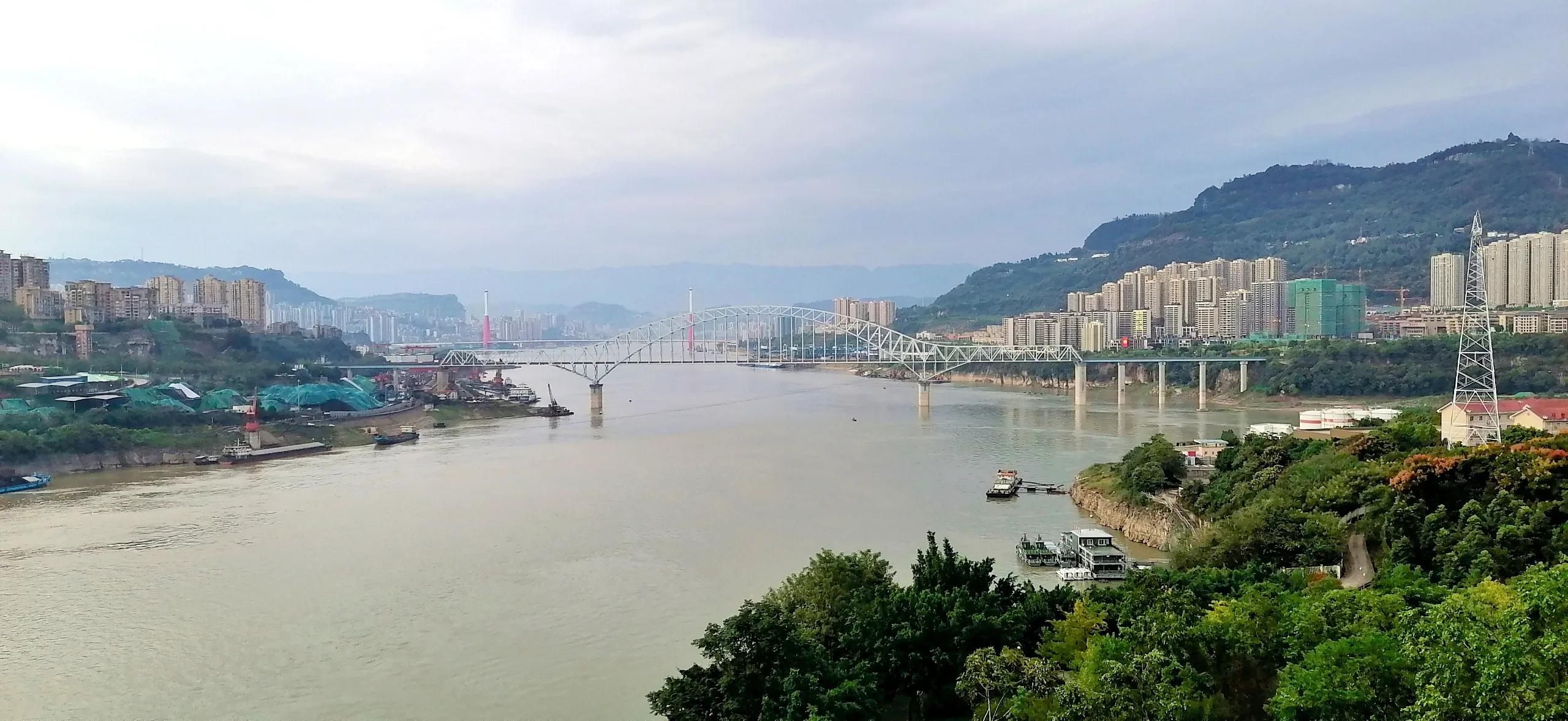 万州在重庆的实力如何?是最强吗?感觉很厉害的样子!