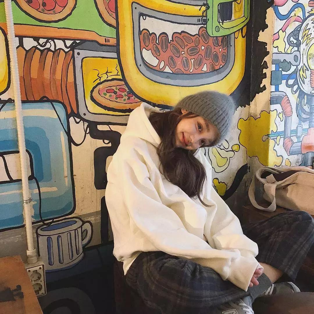 60-70岁高档奶奶装阔腿裤,最流行的奶奶裤人手必备一条