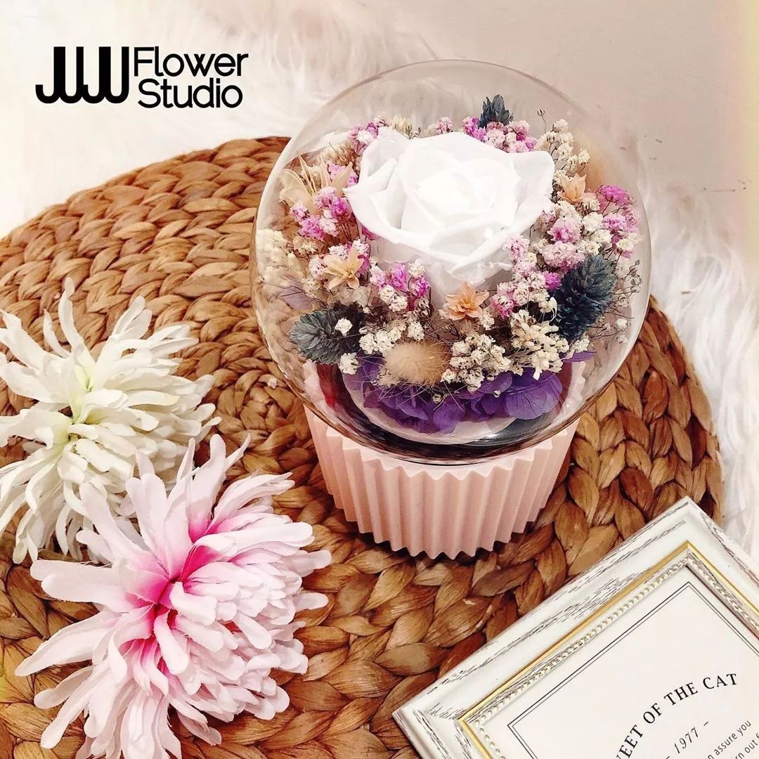 新款永生花玻璃罩,玻璃罩永生花手工diy制作