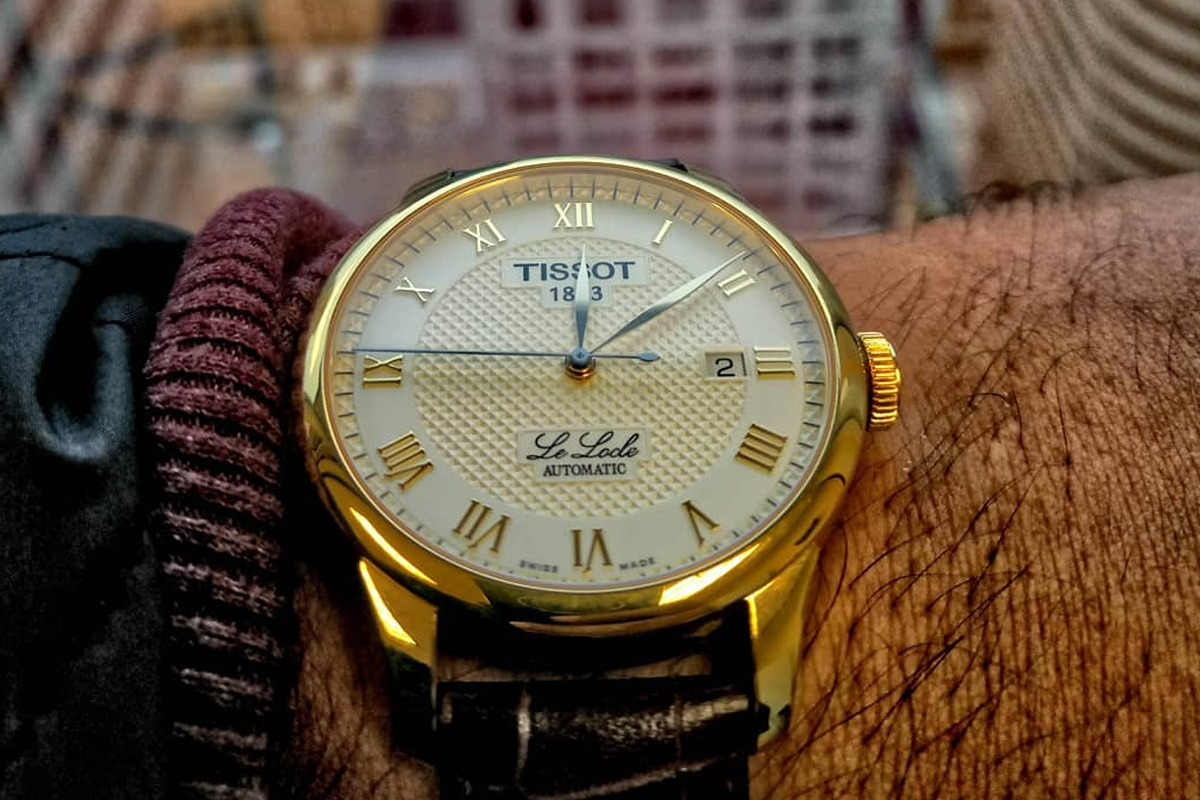 caliber80机芯细节图,eta2824机芯和caliber80