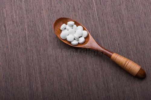 长期吃别嘌醇会伤胃吗,长期吃别嘌醇对身体有影响吗