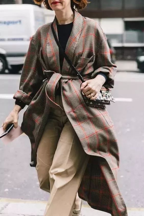 秋冬大衣廓形怎么选择好看,大衣买对版型才是时髦的关键