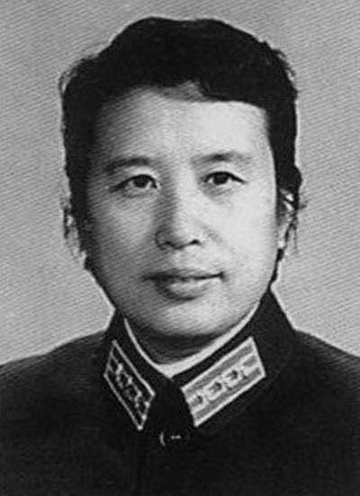 十大大将夫人新中国成立后都担任什么工作,1955年有几人授衔