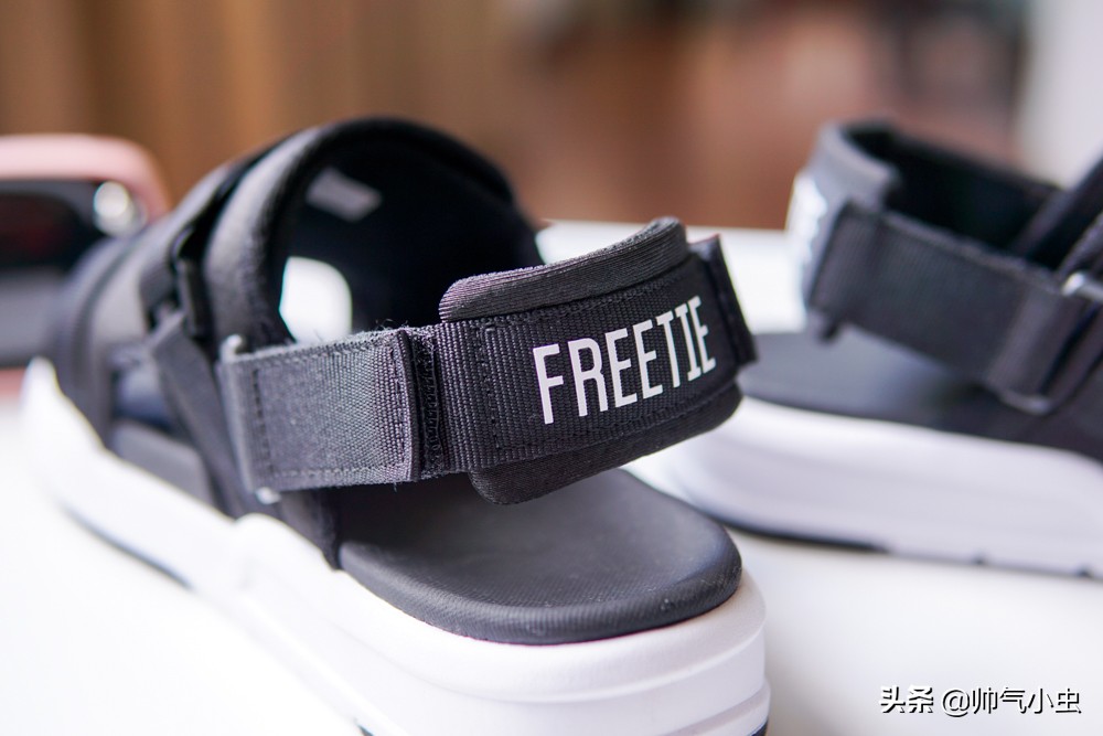 包邮试穿高档软底凉鞋,小米有品freetie缓震超轻运动鞋