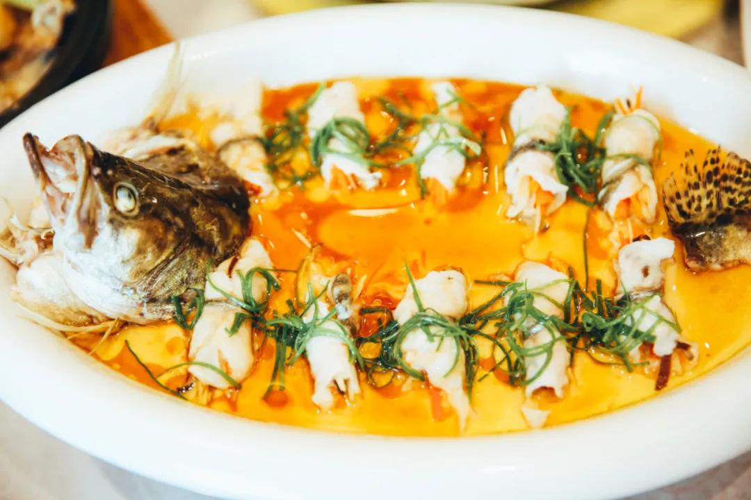 专业，创新，科班，看这位宜兴大师用心烧制的人生大餐