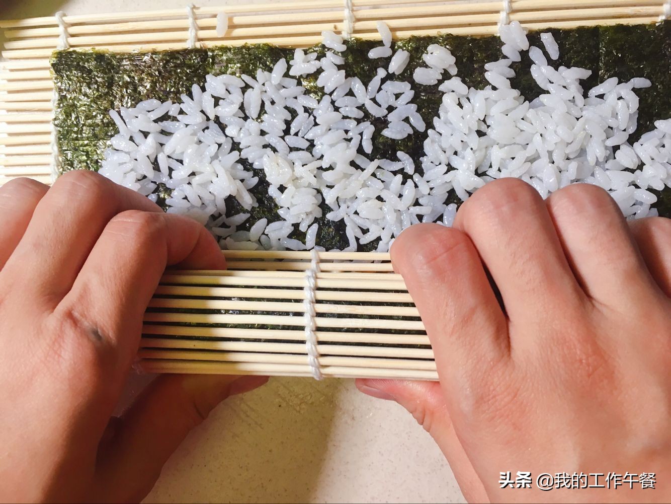 教做寿司的视频教程,寿司卷的正确做法和技巧