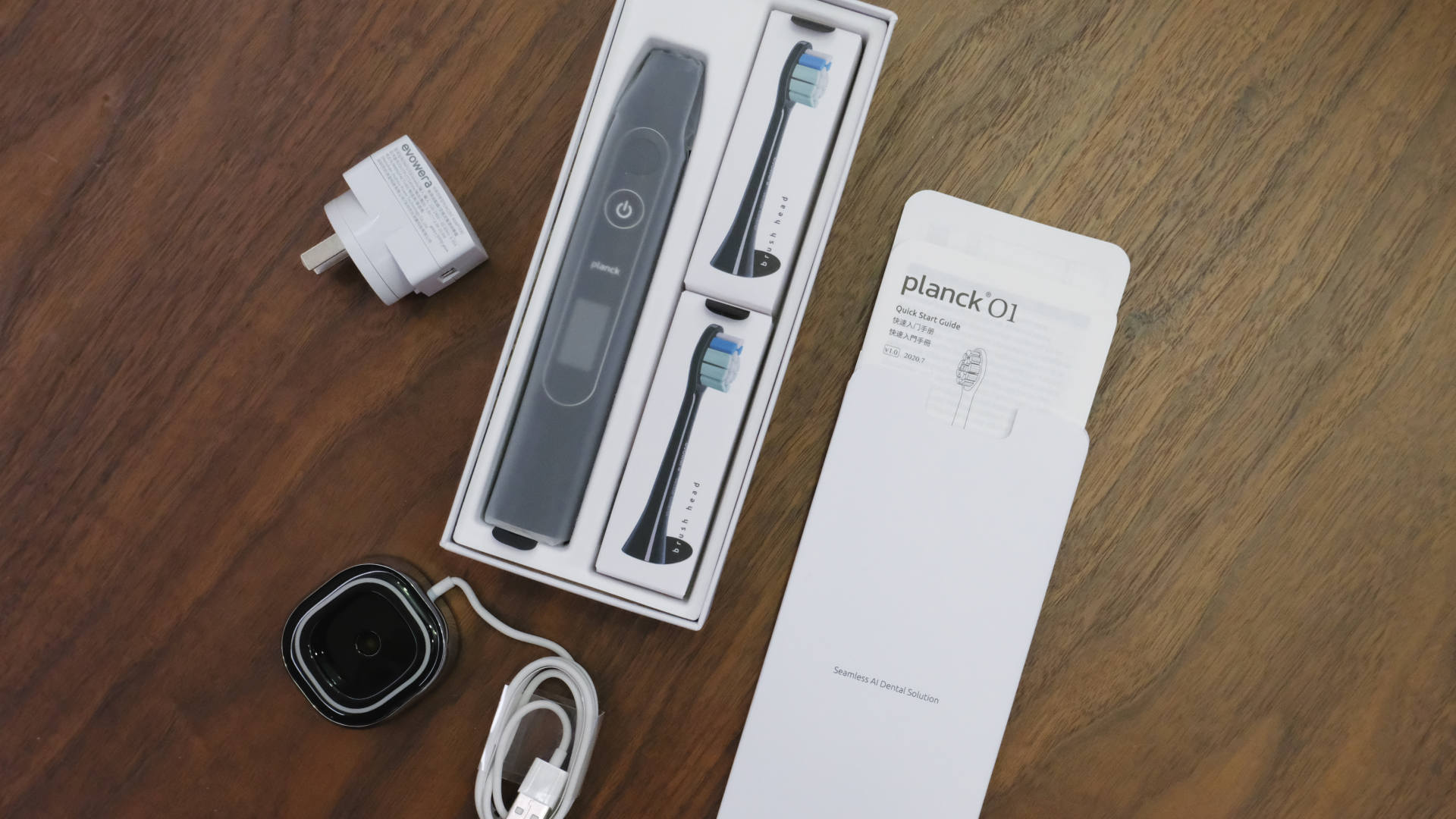 种植牙推荐电动牙刷,根据自己的牙选择电动牙刷