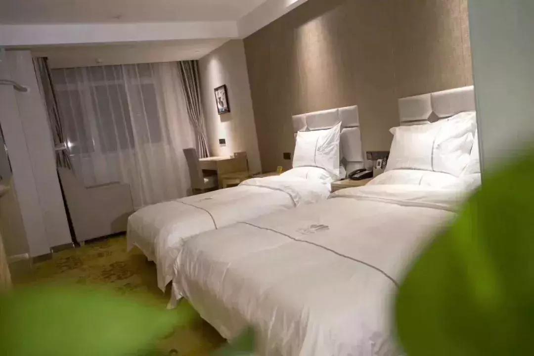 草原天路自驾游攻略最新,天路塞罕坝乌兰布统