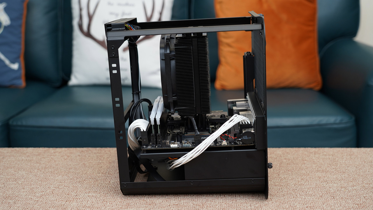 等等*党**的胜利？用5700G打造的暗黑二重制版ITX主机分享