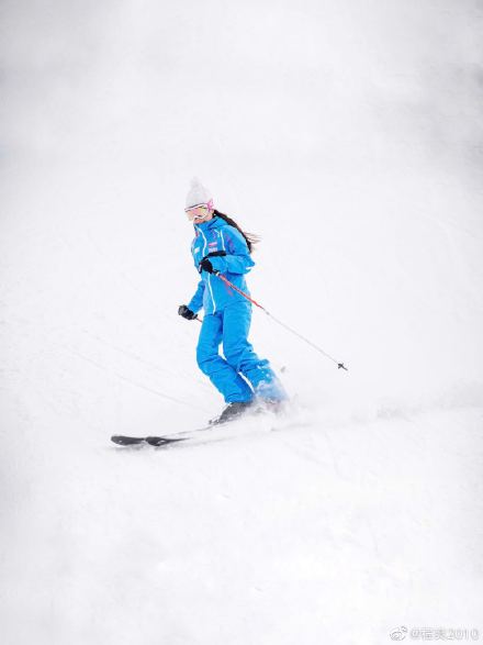 2020圣诞谁想要一场雪来撒野？