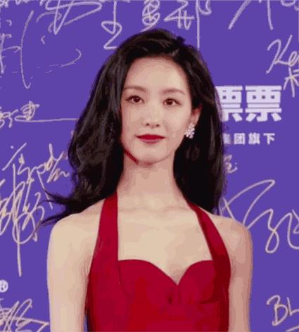 那些红毯造型惊艳的女明星,女明星们的红毯惊艳造型