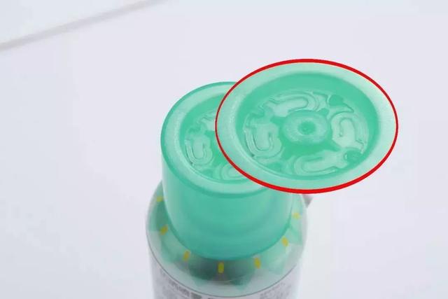 这个防晒喷雾有点豪!砸了几十万到李佳琦直播间,就为了冒个头