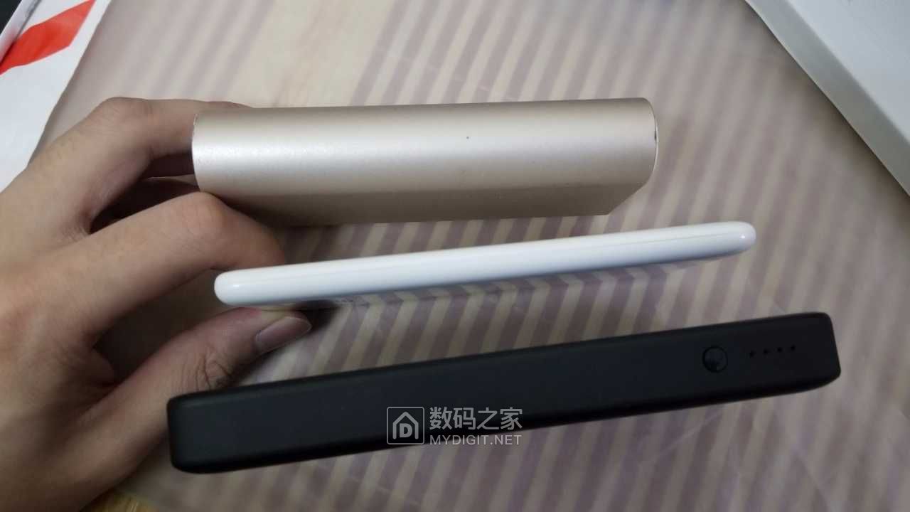 29.9元不包邮的价格物有所值？ARUNZ5A5000mah移动电源开箱拆解