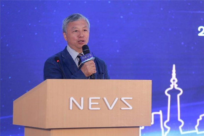 不造新能源的房地产不是好“保健公司”