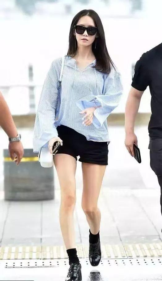 鍗疯¥鑴氶湶琚滆鏁欏,绉嬪啲鍗疯¥鑵块湶鑴氳笣