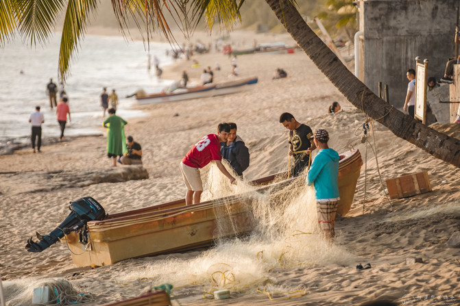 我最喜欢的地方海南三亚,三亚早晨的海滩