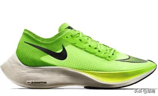 踩屎感到底是什么感觉,踩屎感跑鞋适合快速跑吗