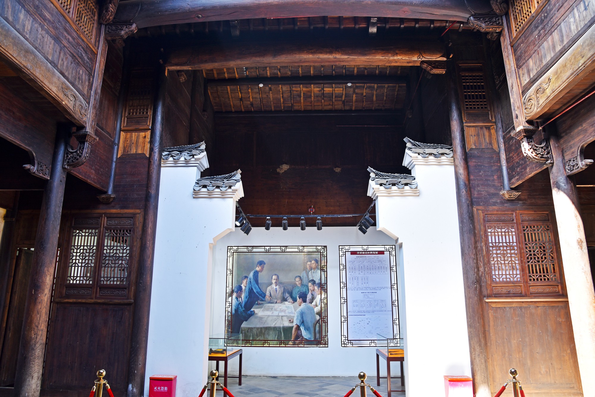 景德镇近代瓷器发展,千年瓷都景德镇有哪些瓷器