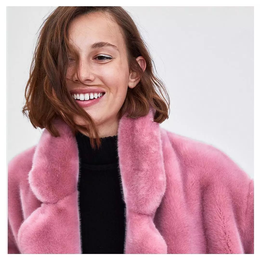 双十一大牌羽绒服打折,双十一购物狂欢节冲锋衣冬