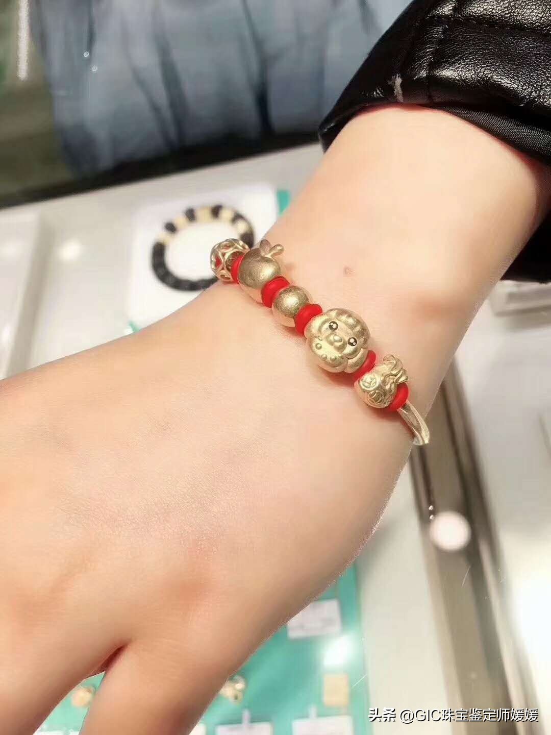 金首饰怎么买比较划算,买金首饰需要注意些什么