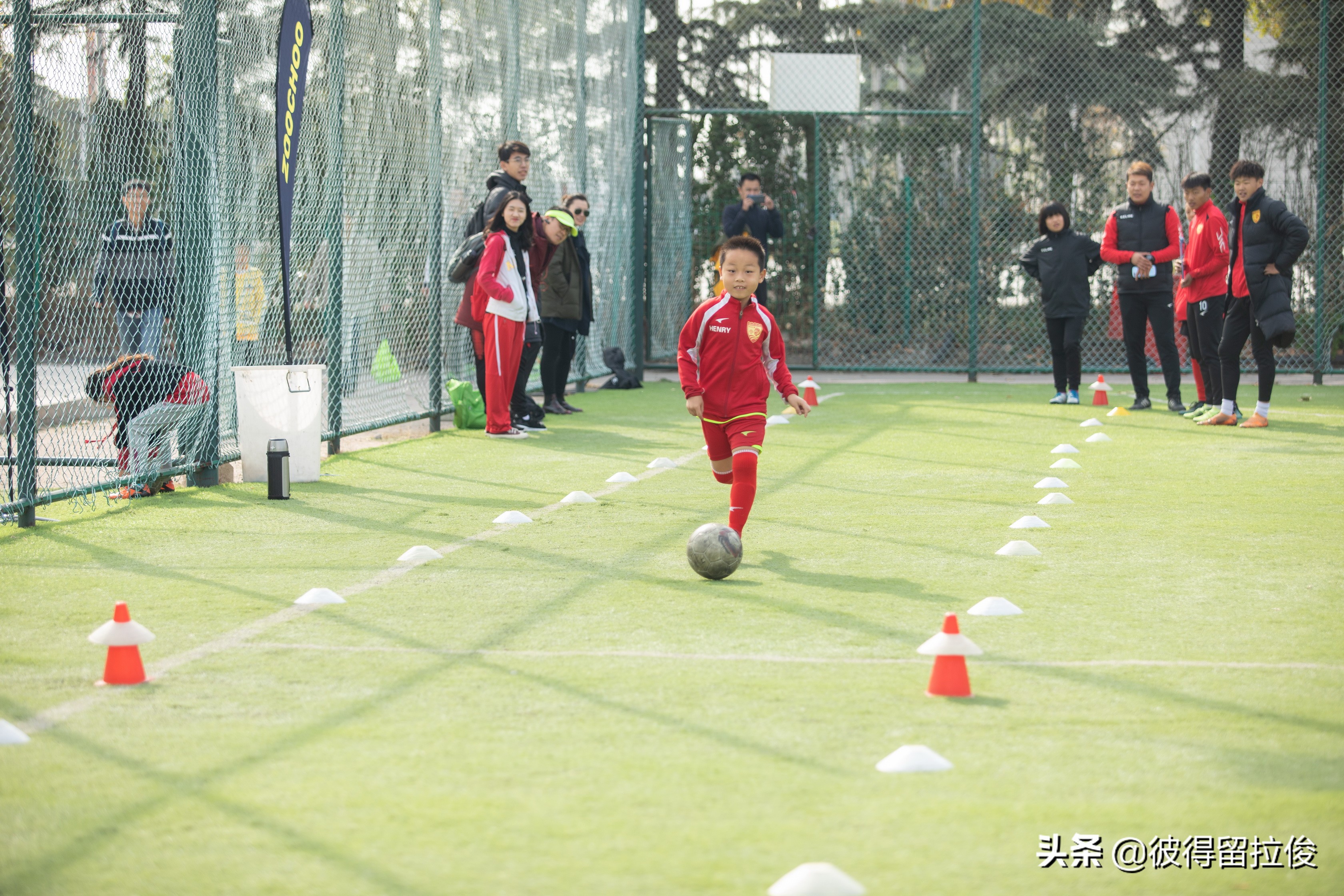 谁是球王！青岛红狮ZOOCHOO足球技能测试火热开启