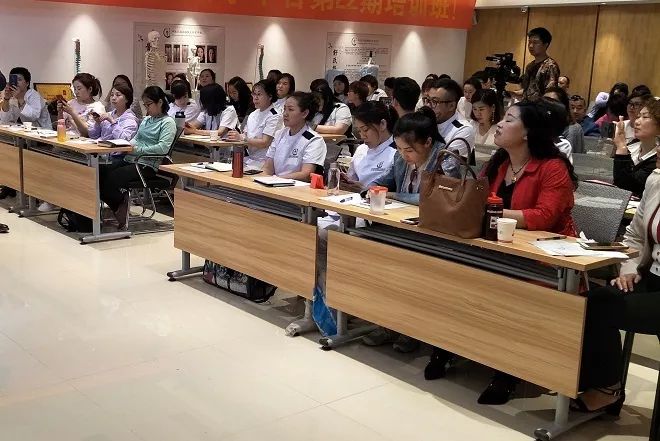 鐨囧涓嶄紶涔嬬,姹変紶閽堥洉涓庨拡鐏哥編闆曞摢涓妧鏈ソ