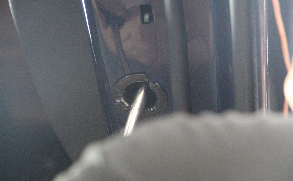 车门凹陷修复需要拆门吗,车门凹陷无痕修复需要拆门吗