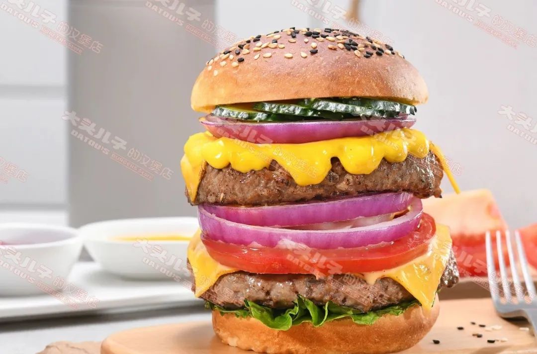 汉堡店教小朋友做汉堡,和小朋友在汉堡店怎么互动做汉堡