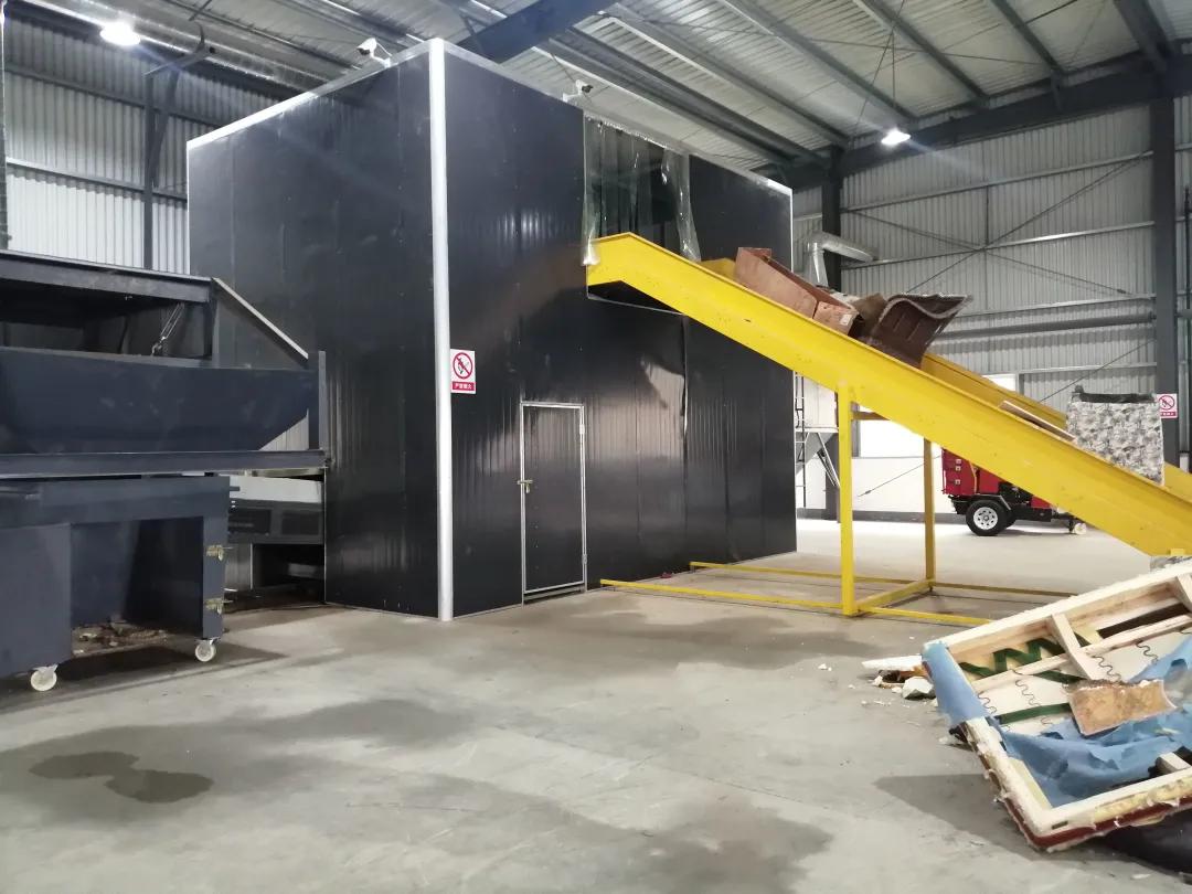 旧家具旧沙发怎么处理,废旧沙发大件垃圾人工处理