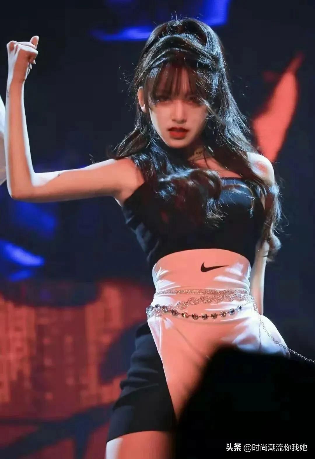 又酷又帅气的发型高马尾,复古发型女生港风长马尾