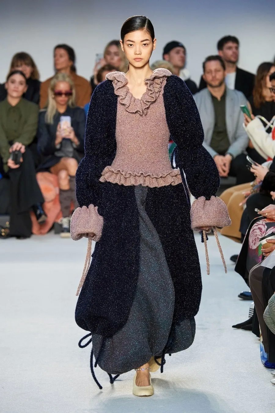 2019伦敦时装周时髦的冬天穿搭,2020年伦敦时装周视频