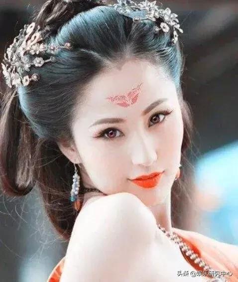 江疏影知道王晓晨和胡歌的关系不 (胡歌江疏影王晓晨杨幂)