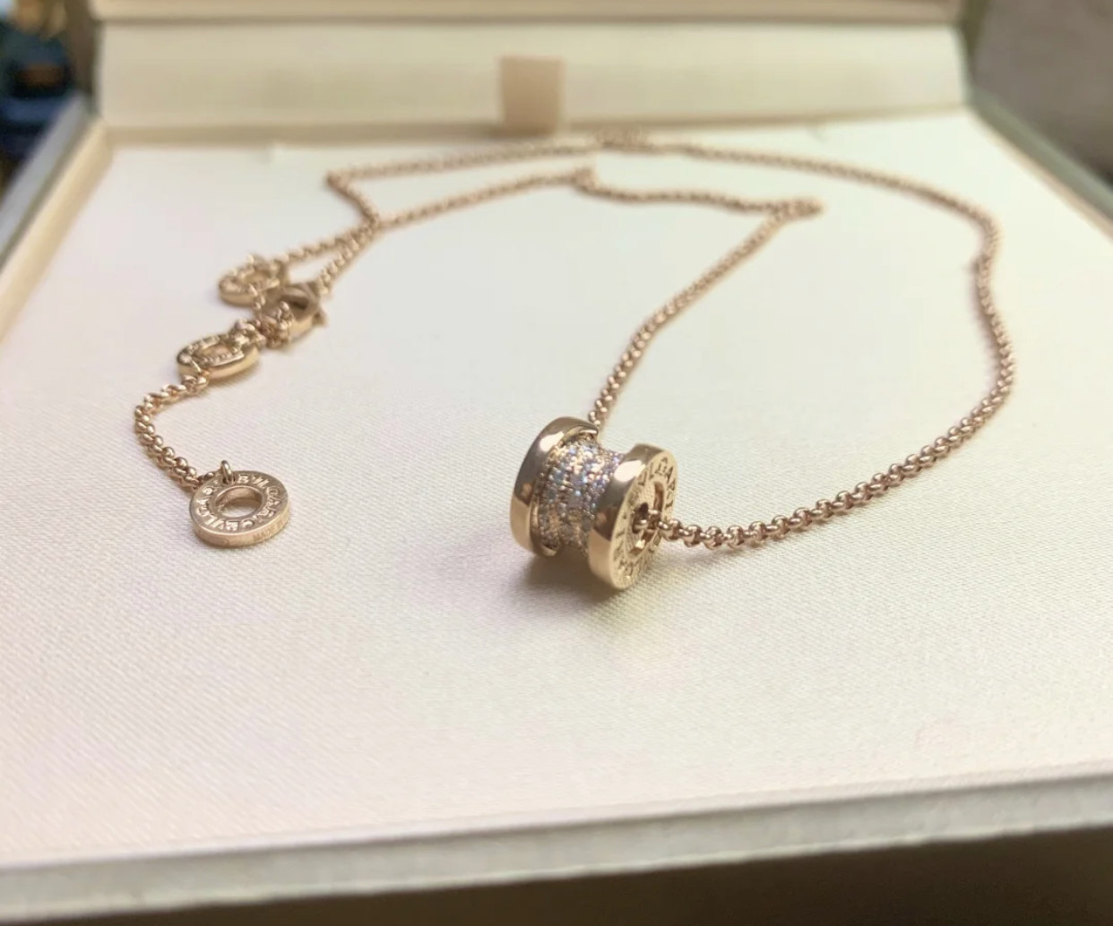 2024年最火的项链蒂芙尼,女生项链名牌推荐图片