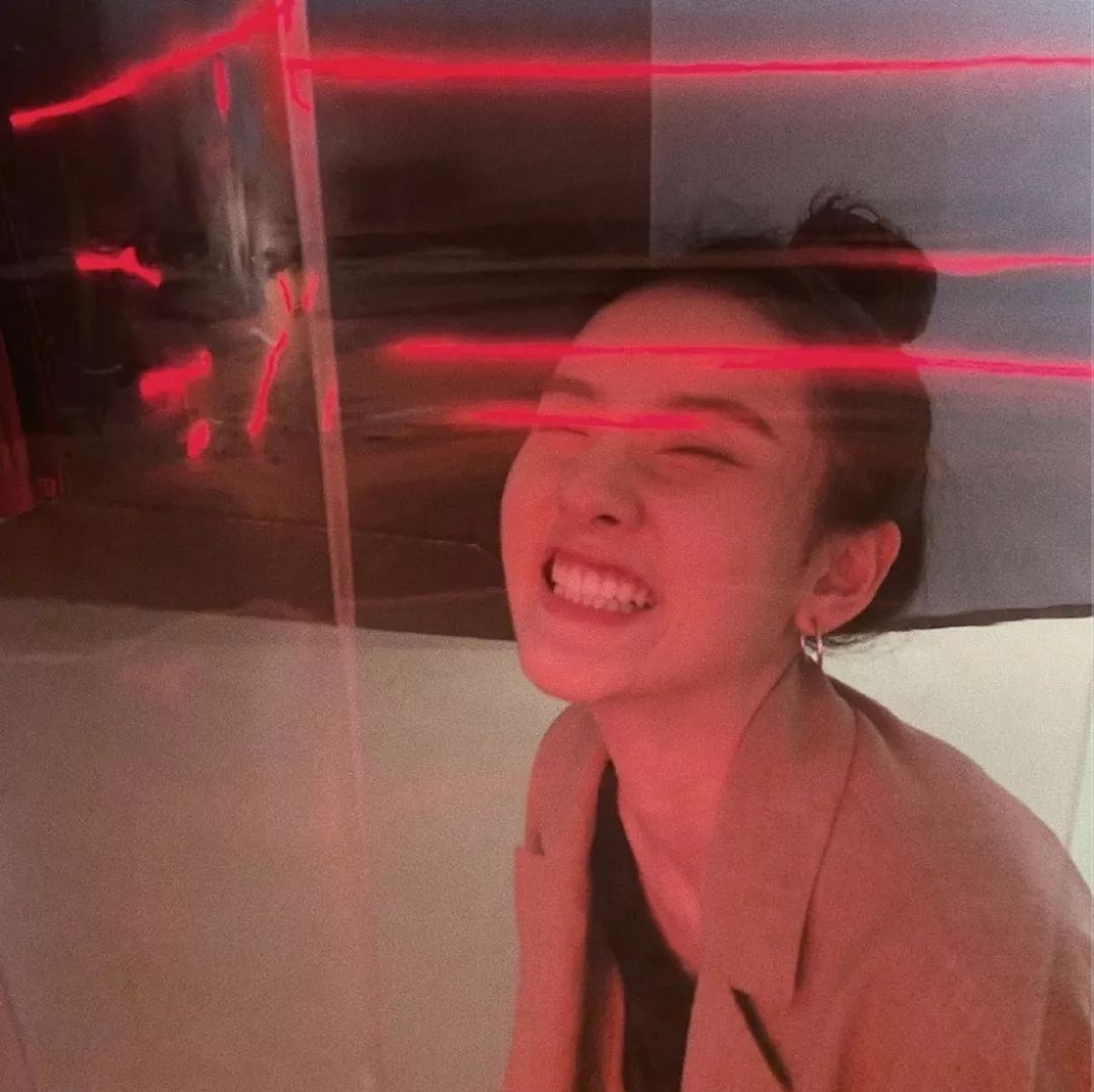 明星的美牙技巧有哪些呢,一口白牙女明星